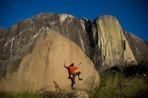 Tsaranoro climbing